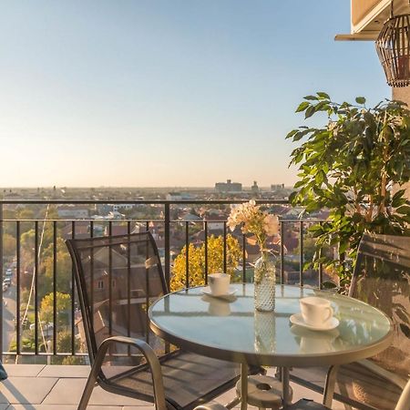 Talida'S Apartment Colorful And Brightnes Oradea Exterior foto